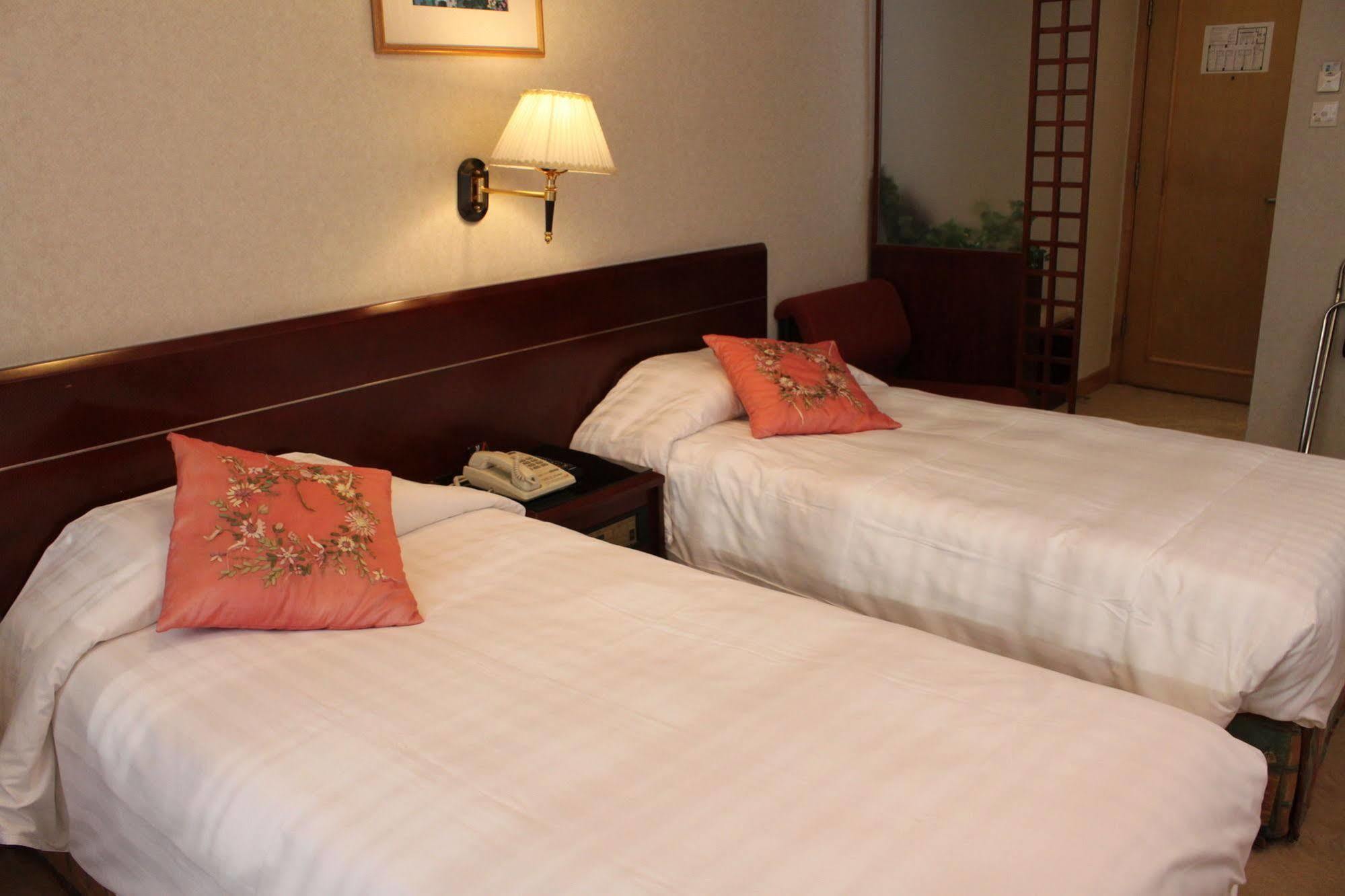 West Inn Hong Kong Bagian luar foto