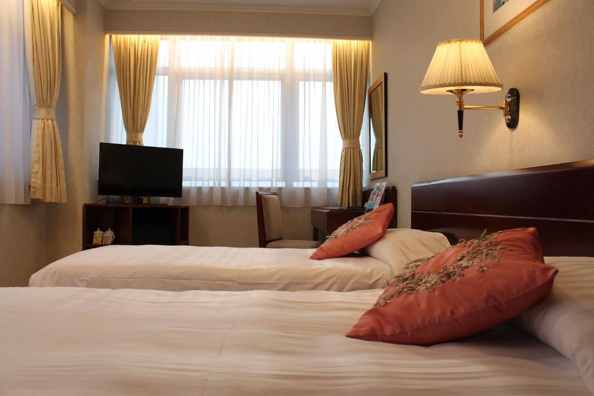 West Inn Hong Kong Bagian luar foto