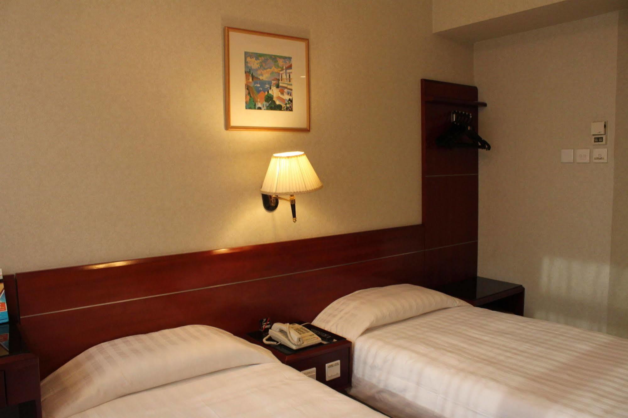West Inn Hong Kong Bagian luar foto